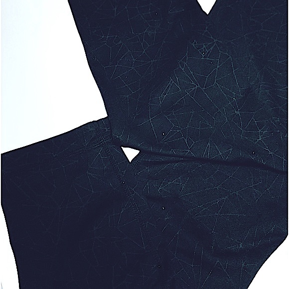 Kirkland’s Sleek Geo Patterned High Rise Compression Active Leggings Wicking LG - Picture 3 of 16